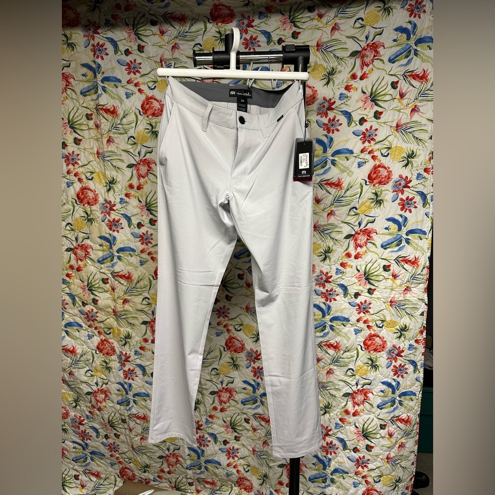 Brand new Travis Matthew’s men’s golf pant!